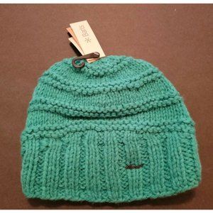 Barts Beanie Emerald Acrylic Knit (Turquoise Blue/Green) NWT